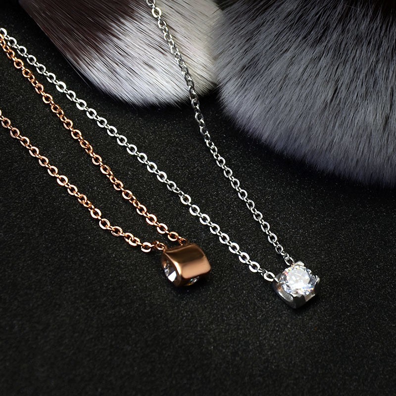 Kalung fashion aksesoris titanium mini korea diamond hadiah wanita cewek 316L anti karat KK037