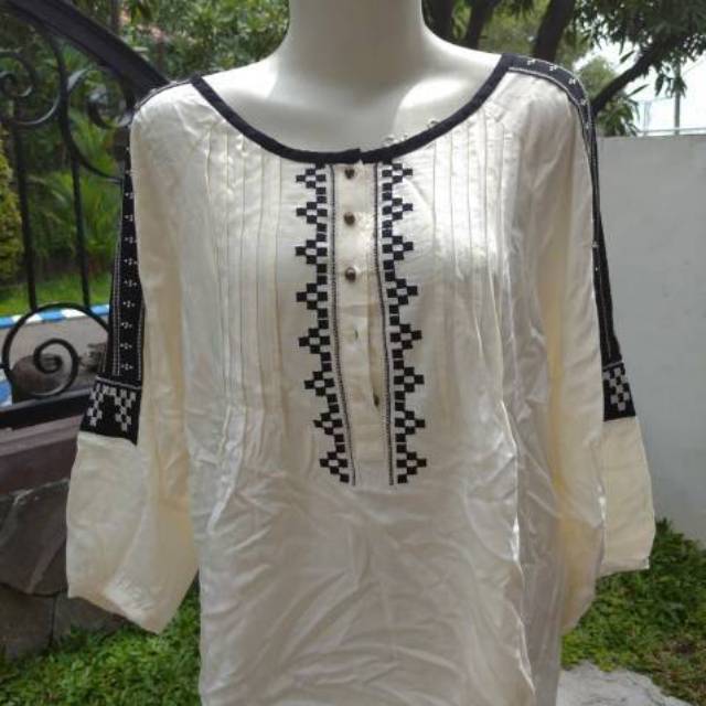 Baju atasan wanita grade A atau live 40rb