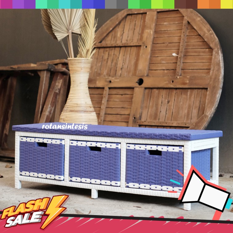 Rak Laci Susun 3 Samping Lemari Rotan Sintetis