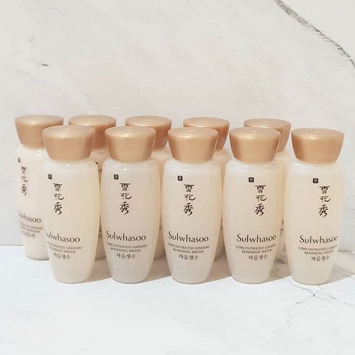 

Sulwhasoo Concentrated Ginseng Renewing Water Emulsion 15 ml x 5 pc 100% Original