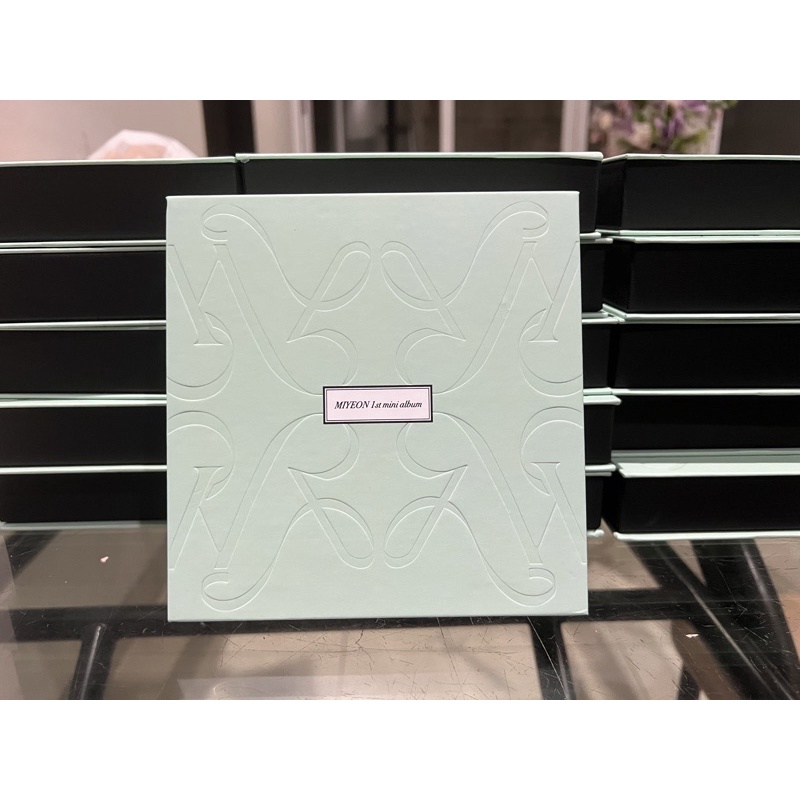 Miyeon G-Idle 1st Mini Album [My] ALBUM ONLY