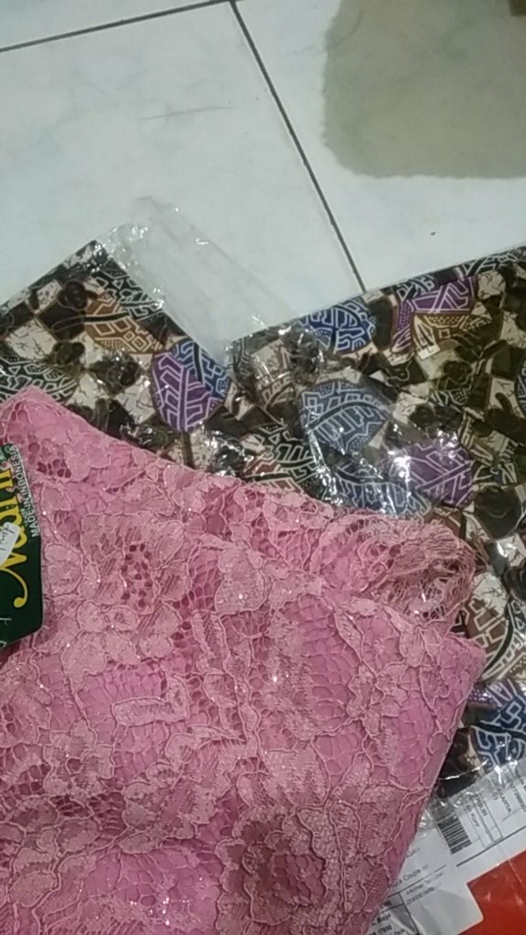 Maura Couple - Sania Ruffle Batik Couple Ori Ndoro Jowi Dnt Garansi Termurah Shopee -couple Clarisa