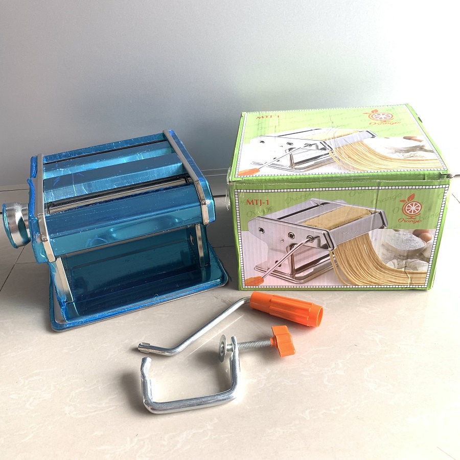 Alat Penggiling Mie Pasta Ampia Molen Orange Gilingan Mie Pasta Maker Manual