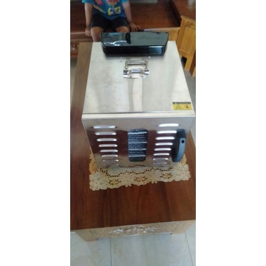 Pengering makanan (food dehydrator)