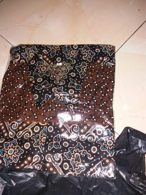 Kemeja Batik Lengan Pendek Pria Aneka Motif Modern Regular Fit