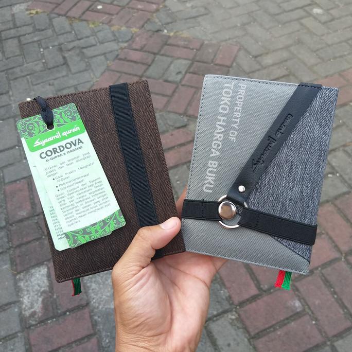 

Al Quran Cordova Canvas Ukuran A6 Terjemah dan Praktis Menghafal - SQ Star Seller Termurah