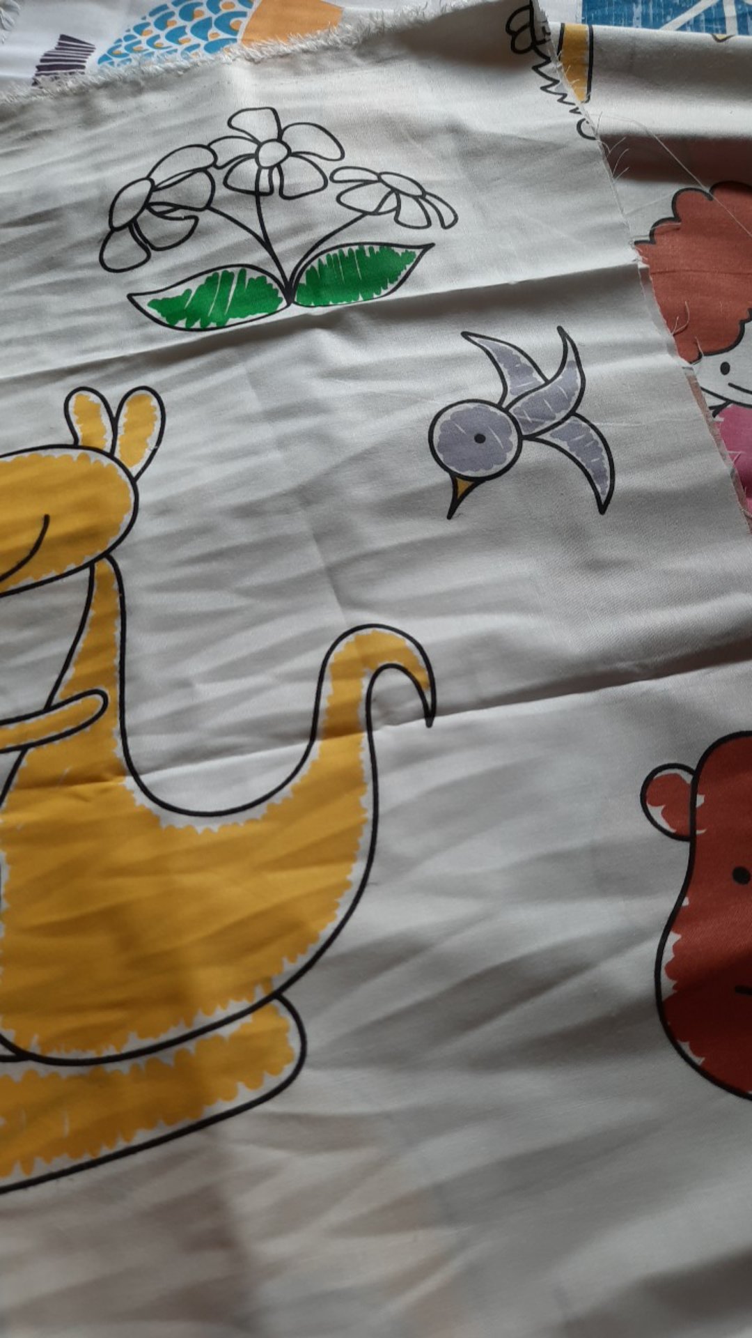 Moon Kain Sprei Meteran Katun Lokal Catra Esra Motif Anak Little Zoo Yellow Binatang Gajah Beruang