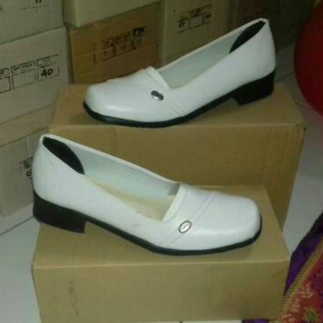 SEPATU PANTOFEL PUTIH CEWEK PERAWAT VANTOVEL VANTOPEL FANTOFEL FANTOPEL PANTOPEL PANTOVEL WANITA