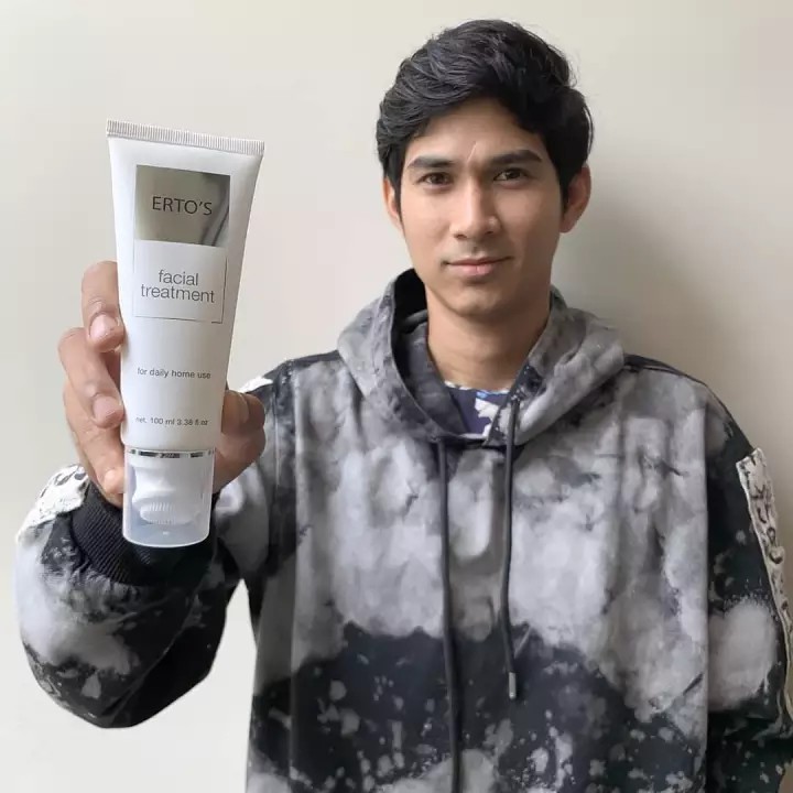 [ORI] Facial Treatment | Cleanser Pembersih Wajah Mencerahkan &amp; Membuat Kulit Tampak Glowing