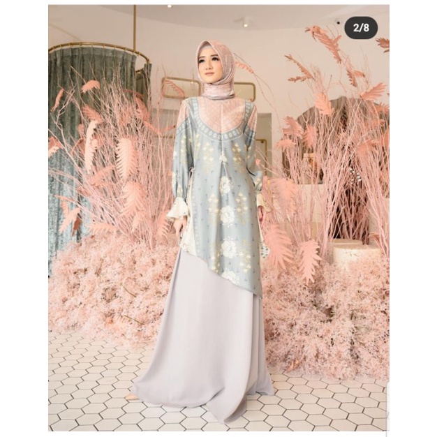 Rafflesia tunik wearing klamby