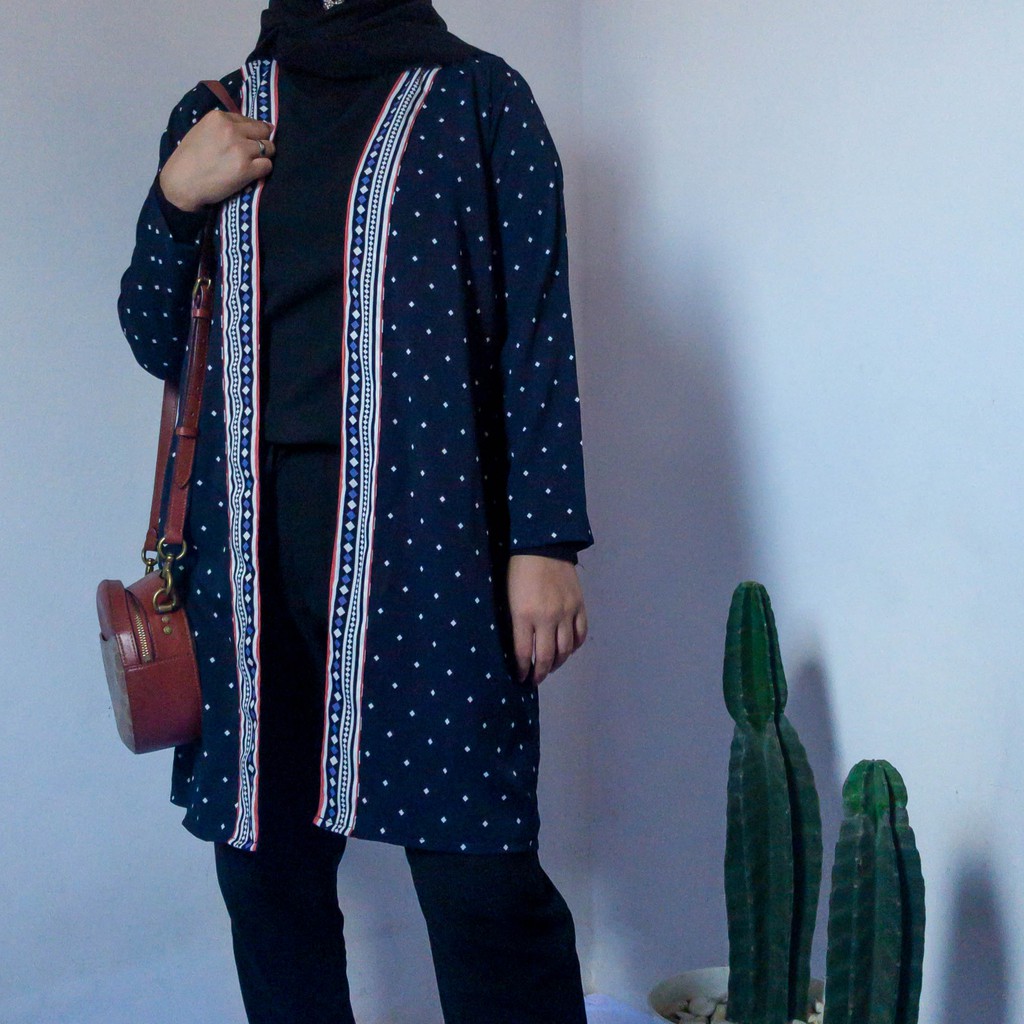 Outer - Navy/Biru Tua