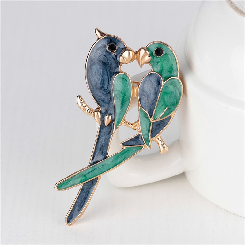 Bros Bentuk Hewan Lapis Emas Untuk Hadiah Natal