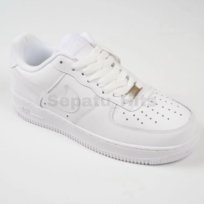 (COD) SEPATU MAN &amp; LEDIES NK3 A1R FORCE FULL WHITE SEPATU PUTIH SEPATU WANITA DAN PRIA SNEAKERS ANAK PEREMPUAN DAN LAKI LAKI MAD LOW TRIPEL WHITE SEPATU PENDEK SEPATU KASUAL SEPATU PUTIH POLOS