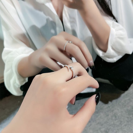 Cincin Ular Putih Kecil Terbuka Fashion