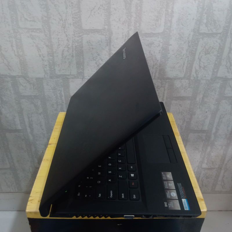 Laptop Lenovo B40-80 Intel Core i3 - 5005U Gen 5Th Ram 4 HDD 500GB Windows 10 Layar 14 inch Antiglared