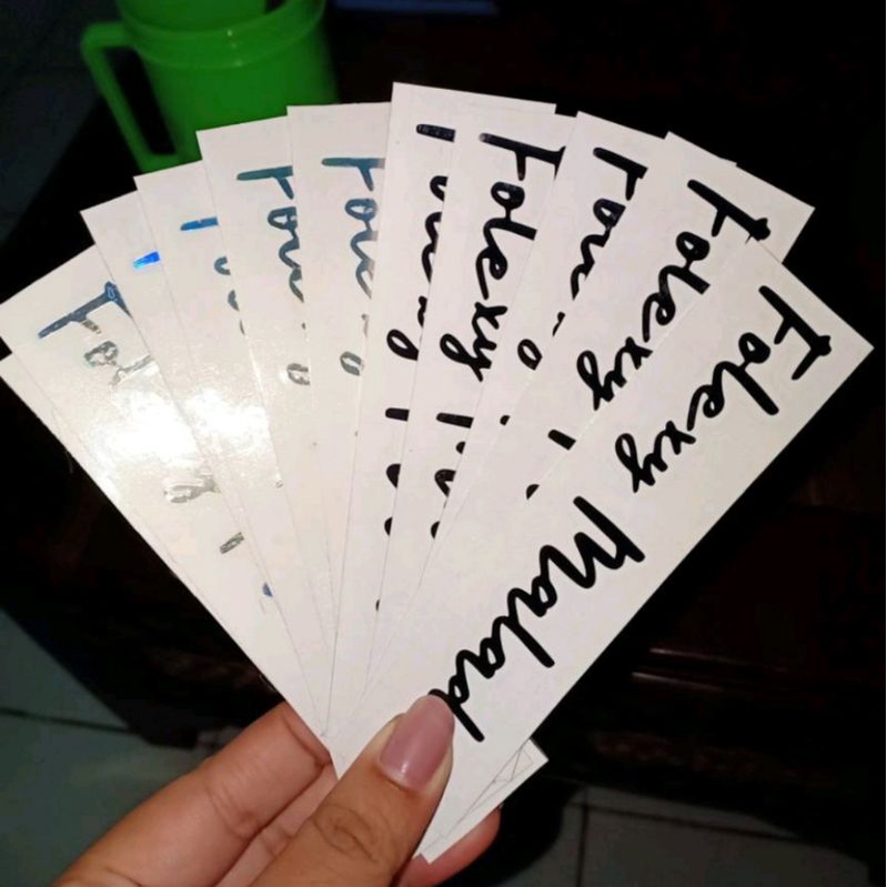 stiker latin custom nama