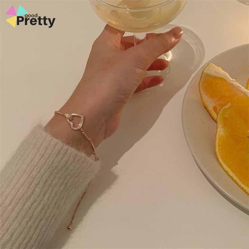 Gelang Dengan Liontin Bentuk Hati Untuk Wanita - PD