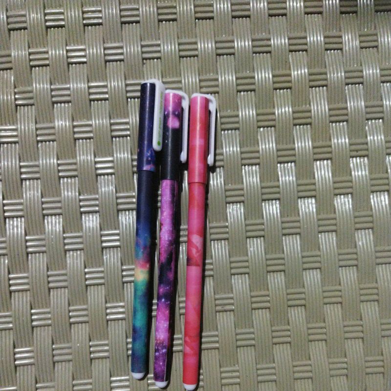 

pen jel warna pesanan aisyah