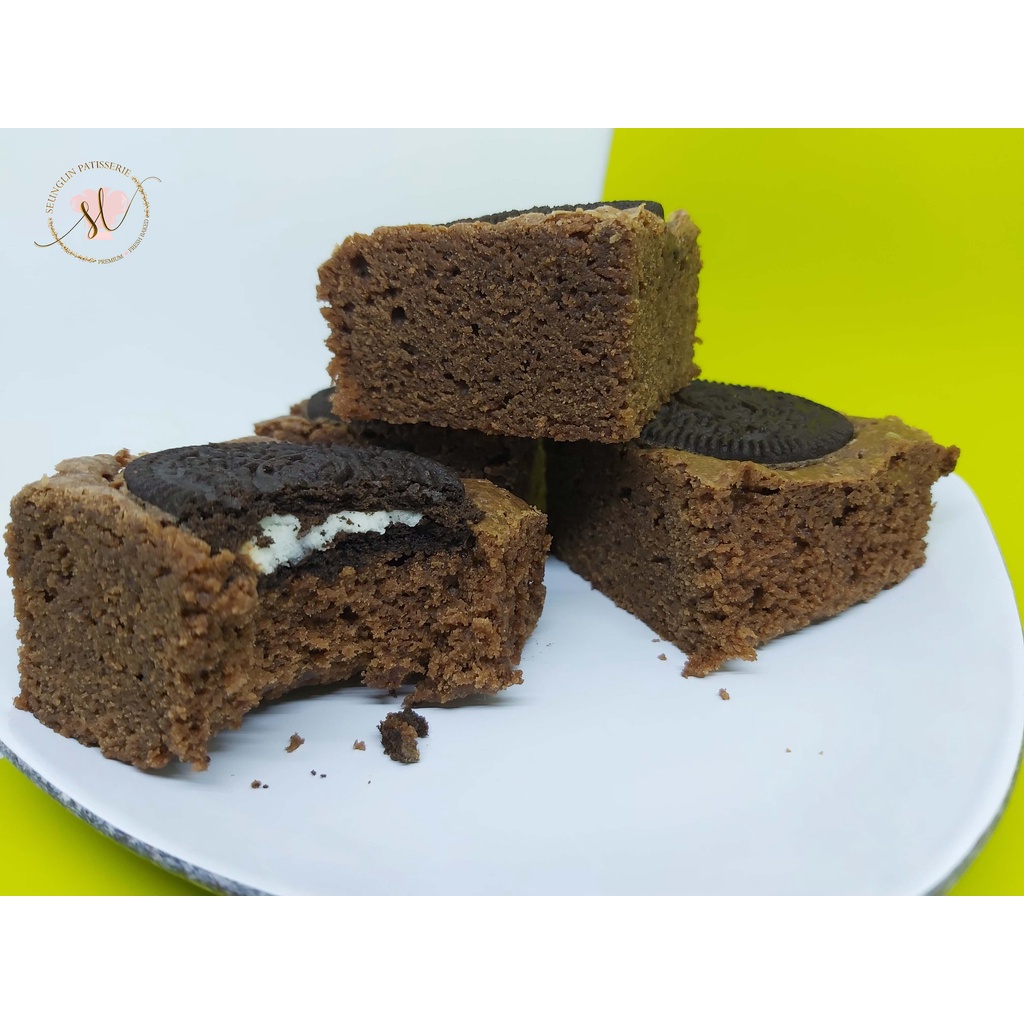 

ROASTED MILK CHOCOLATE BROWNIES / BROWNIES SUSU COKLAT PANGGANG