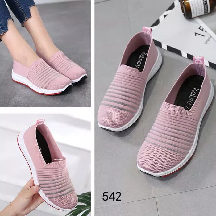 Sepatu Slip On Wanita Print Garis Terbaru