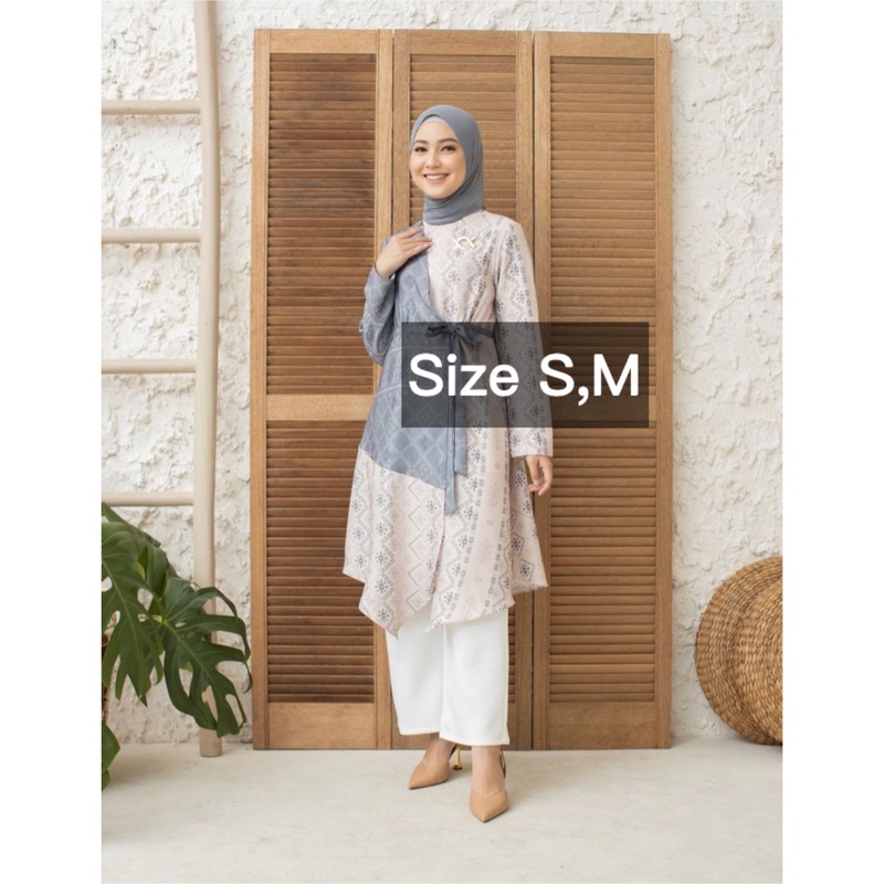 Alicia Tunik Frost Gray S,M by Wearing klamby