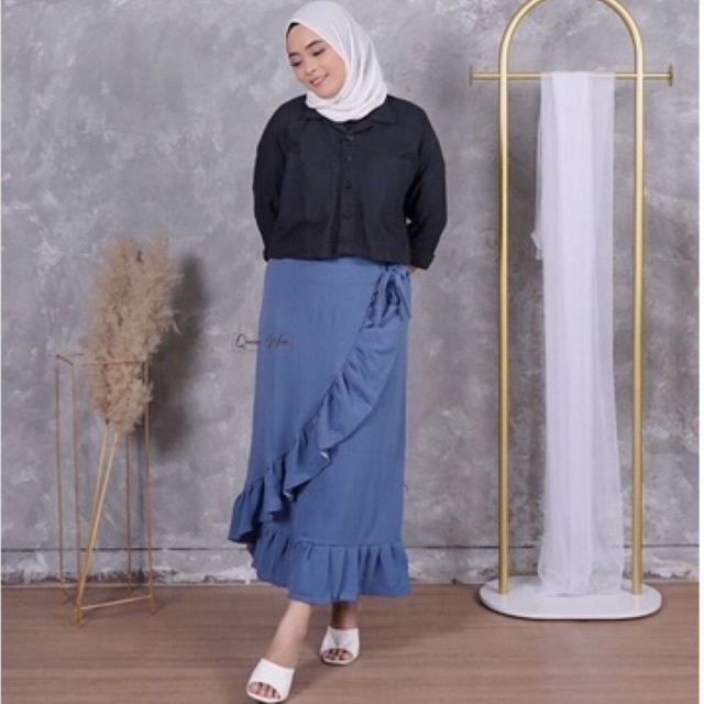 ROK WANITA RUFFLE CRINKLE AIRFLOW PREMIUM LESLEY