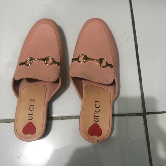 Sandal gucci karet slop