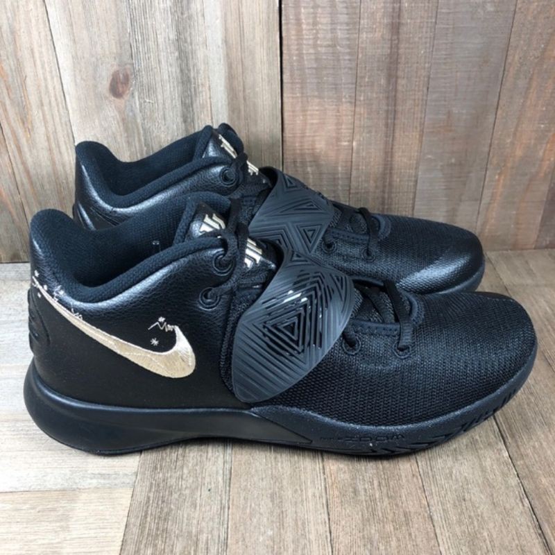 nike kyrie flytrap 3 gold