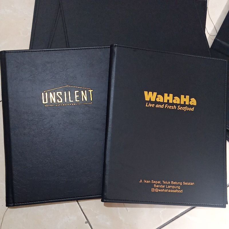 

cover menu resto cafe ukuran a4 baut logo custom