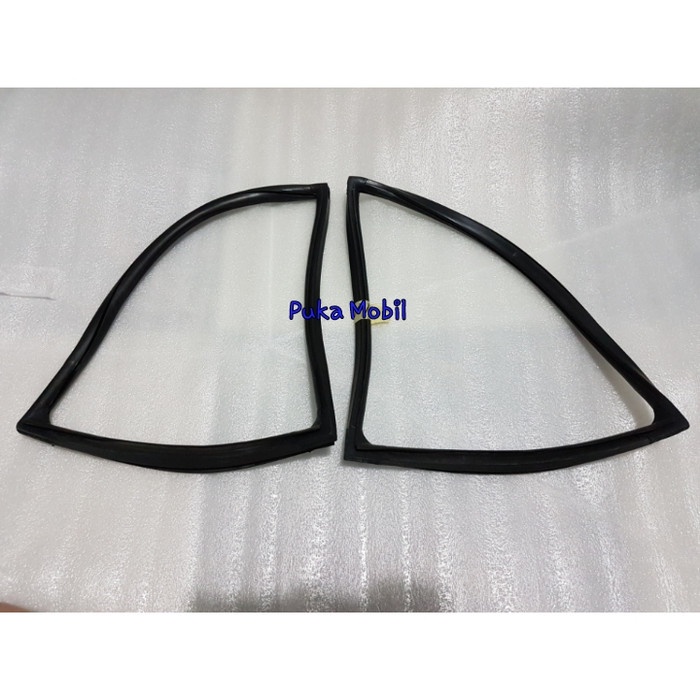 Karet Kaca Corolla 75 KE30 KE 30 Segitiga Segi Tiga Belakang