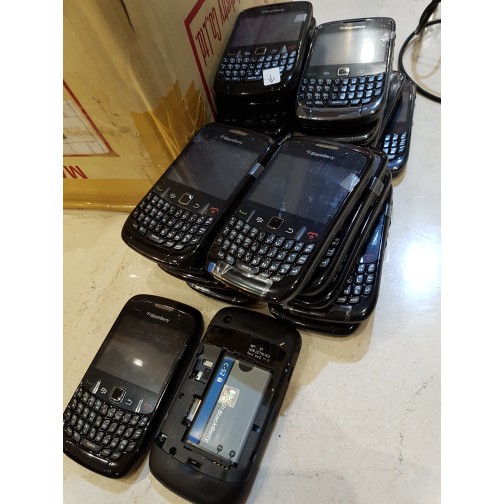 PROMO HO SECOND MURAH BLACKBERRY TAM 8520 GEMINI LIKE NEW 96-99,99% HP TANPA BATRE YA