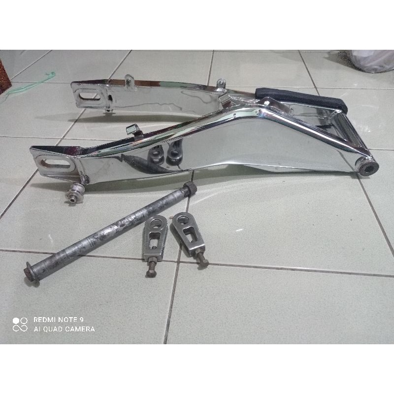 swing arm suzuki fxr 150 original