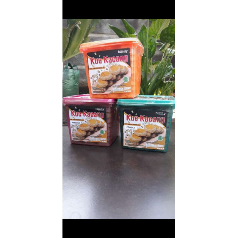 

KUE KERING KUE KACANG BY COOKIES FAMILY ISI 900GR