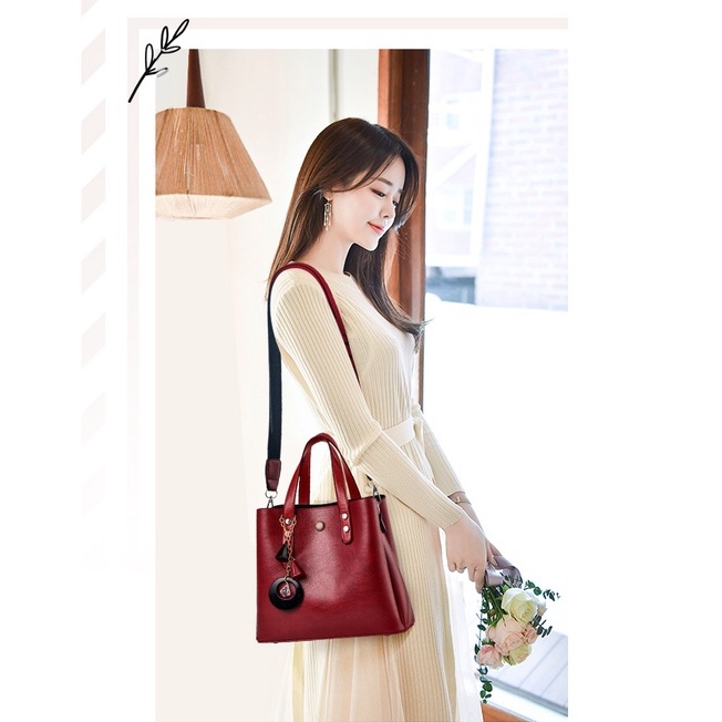 LBAGS - COD, Tas Wanita, Shoulder Bag, PU Leather, 25.5 Cm x 10.5 Cm x 22 Cm - 750 Gram(447)