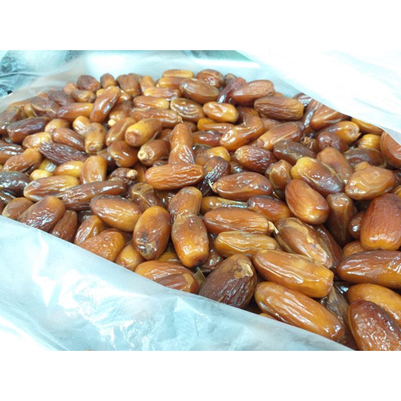 Kurma Tunisia Madu Non Tangkai 5 kg - Deglet Nour