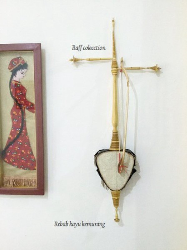 REBAB KEMUNING GAMELAN JAWA