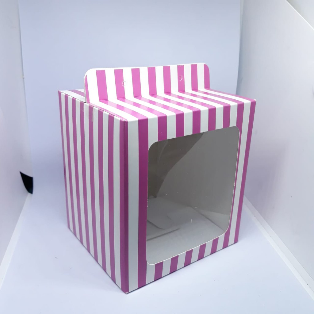 

Mini Gift Box Pink 11x10x12cm