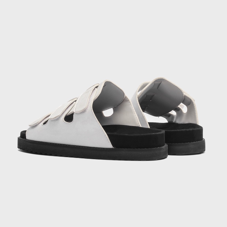 CHAMBER WHITE |ManNeedMe x GFLAMES| Sandal Jepit Pria Casual Sendal Slide ORIGINAL