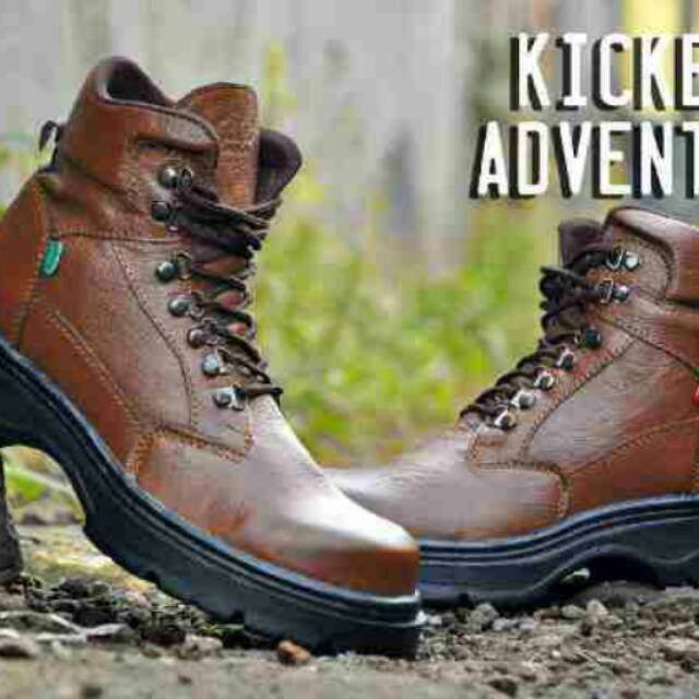 Sepatu kickers adventure safety kulit asli