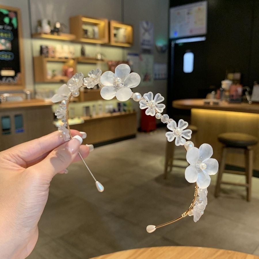 Headband Bentuk Bunga Aksen Kristal Dan Mutiara Bahan Alloy Gaya Korea Untuk Wanita