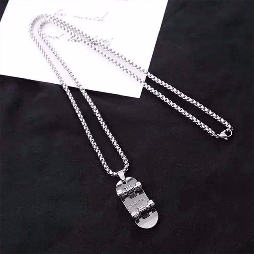 Kalung Bahan Stainless Steel Alloy Gaya Rock Untuk Pria