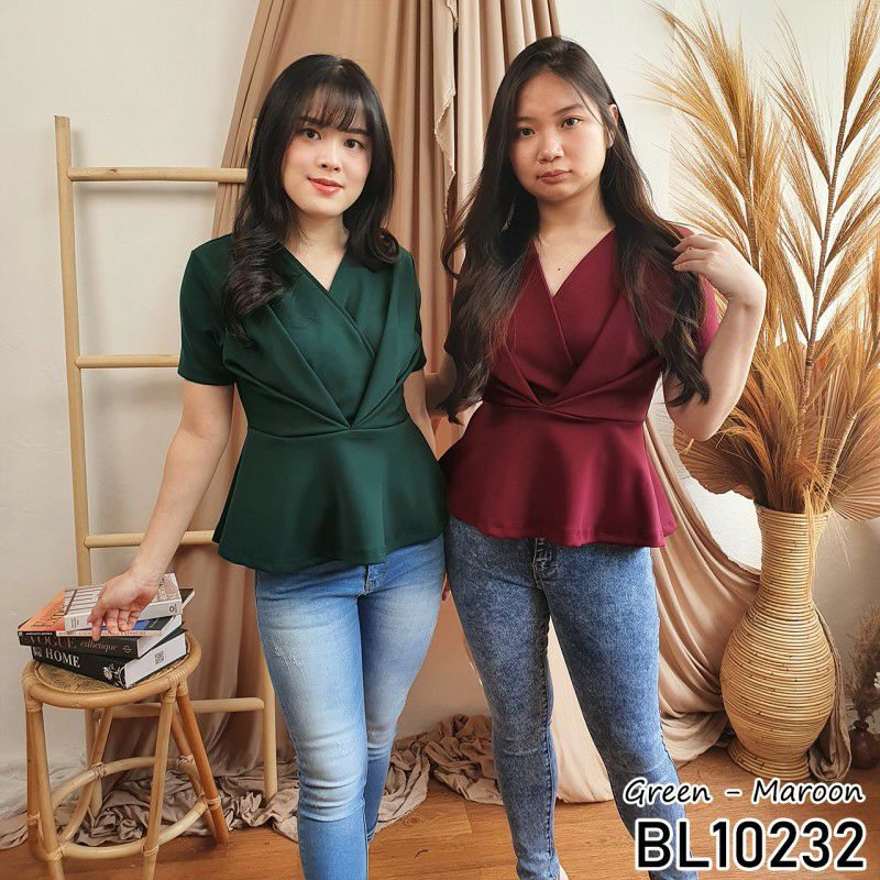 Baju atasan loose top blus blouse peplum natal valentine christmas dinner outfit new year valentine 