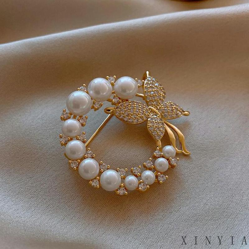 【COD】Mutiara Kupu-Kupu Bros High-End Perempuan Indah Kecil Harum Korsase Pin Aksesoris Berkelas Anti-Silau Gesper