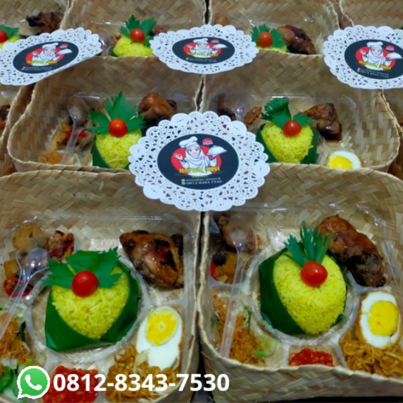 

Nasi Kuning / Putih Besek Jakarta Timur