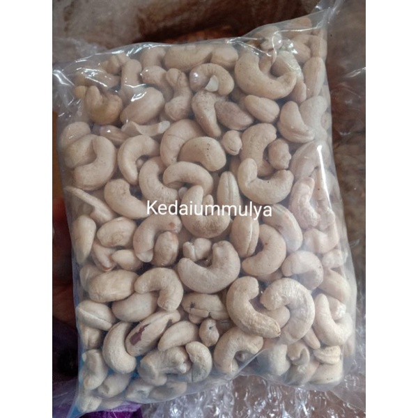 

KACANG METE / MEDE / MENTE MENTAH RAW UTUH 100gr