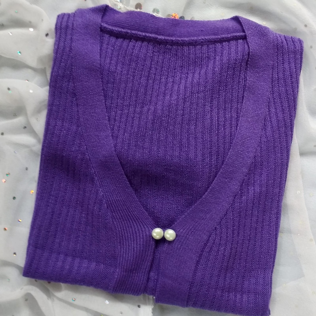 Cardigan rajut kancing mutiara RENAIRA 01-Lavender
