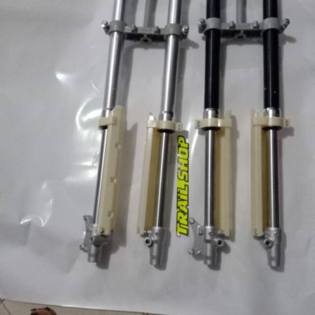 Shock depan tipe yz 85