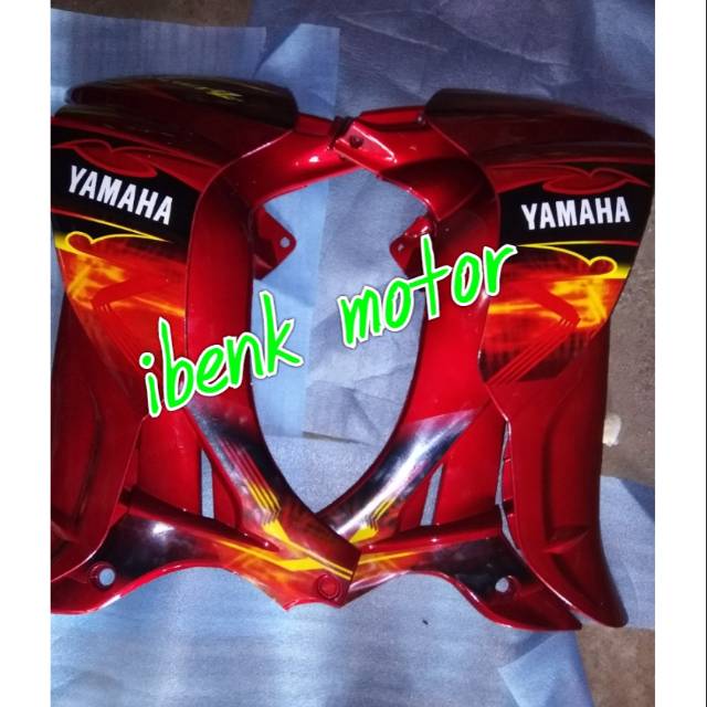 Sayap tebeng luar dalam jupiter z Burhan merah