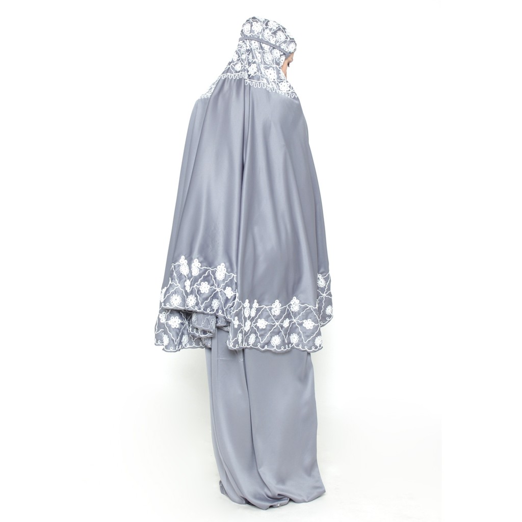 Mukena Motif Java Seven Bahan Satin-Velvet Abu Lembut Adem