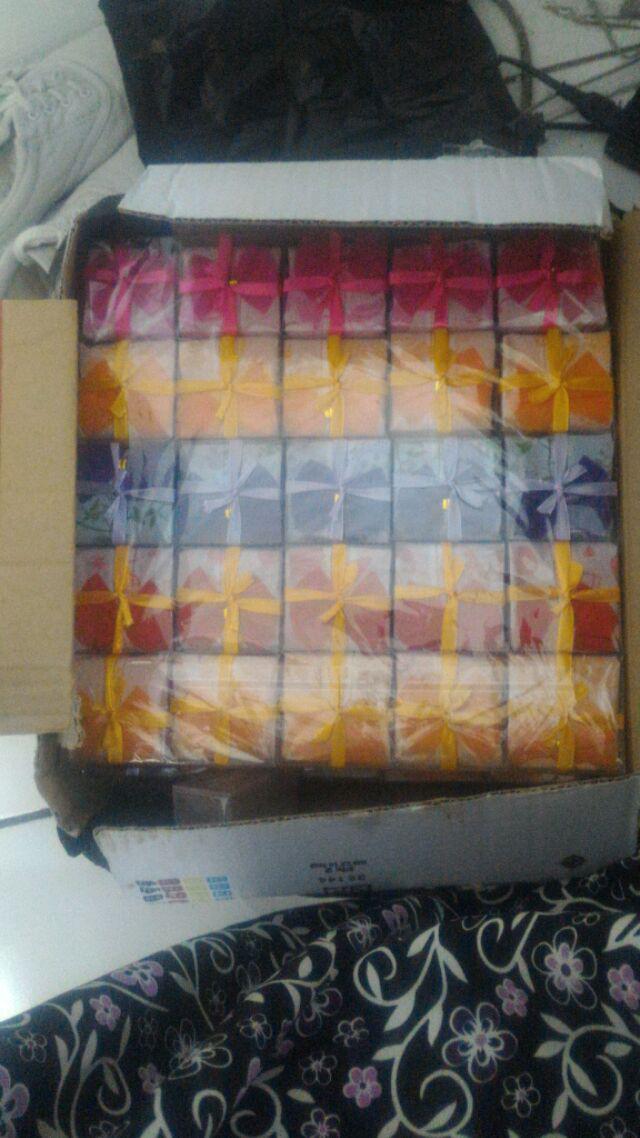 Souvenir Pernikahan Tempat Tisu Kemasan Mika Eksklusif